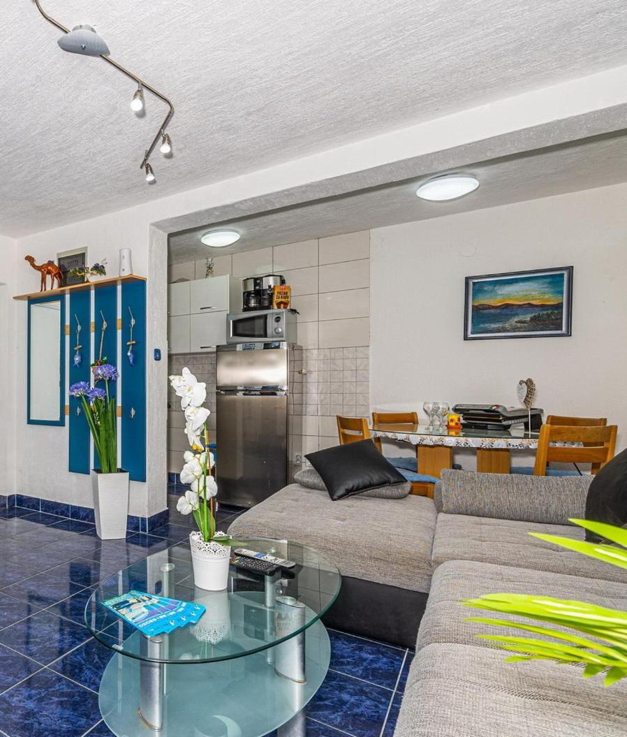 Villa Lara Klenovica Eksteriør billede